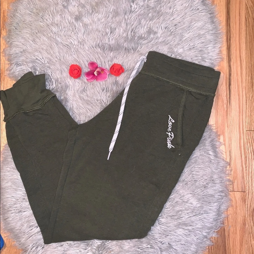 Victoria’s Secret PINK jogger